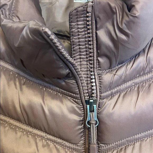 32 Degrees Brown Quilted Vest - Picture 3 of 5